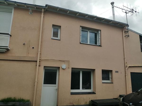 A VENDRE NANTES ZOLA APPARTEMENT T2 avec garage boxé