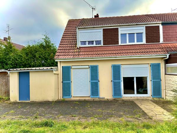 Charmante maison  de 4 pièces avec sous-sol garage et terrain de 498m²