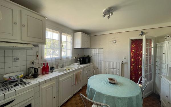 Maison à vendre    6 pièces •  Caissargues