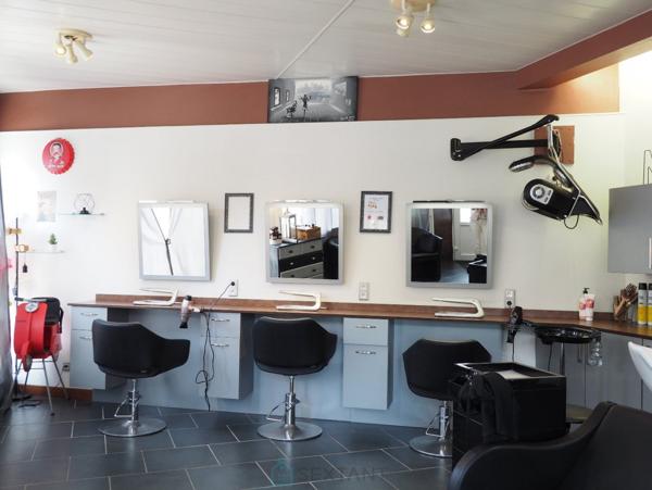OPPORTUNITÉ : Salon de Coiffure Mixte - Charmante commune Morbihan Sud