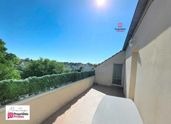 Bel appartement T3 avec grande terrasse  Dernier étage  Lacroix-Saint-Ouen