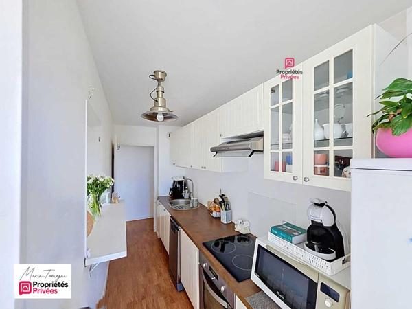 Bel appartement T3 avec grande terrasse  Dernier étage  Lacroix-Saint-Ouen