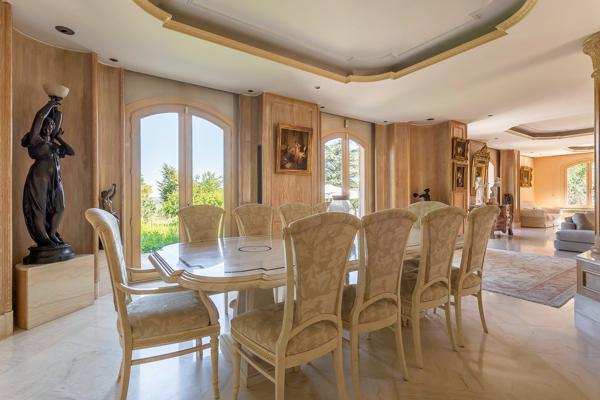 Vente Maison de luxe Saint-Cyr-au-Mont-d'Or 7 Pièces 434.85 m²