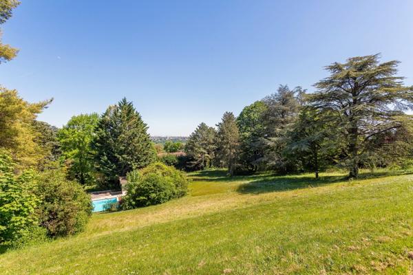 Vente Maison de luxe Saint-Cyr-au-Mont-d'Or 7 Pièces 434.85 m²