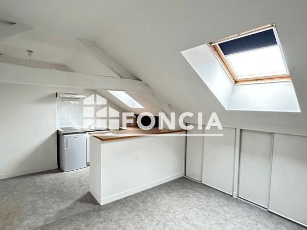 Location Studio 22.2 m² - 63 AVENUE GARIBALDI Limoges 87000