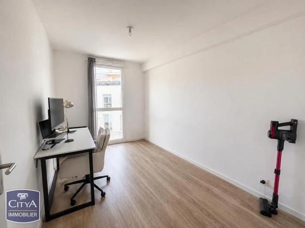 Appartement à vendre 3 pièces 60.46m² Pontault-Combault (77340)