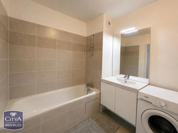 Appartement à vendre 3 pièces 60.46m² Pontault-Combault (77340)