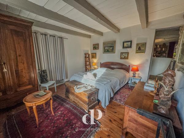 Cazes-Mondenard (82110) Charmant domaine du Quercy à l'élégance intemporelle et à la situation exceptionnelle