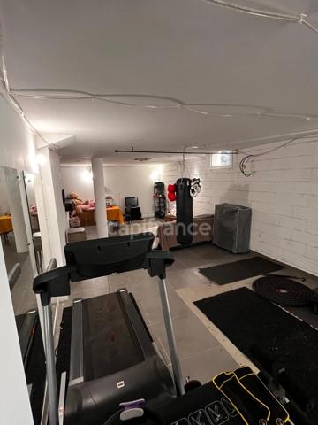 Maison de 150m2 -7 pièces - 5 chambres - 500m2 terrain à GOUSSAINVILLE (95190)