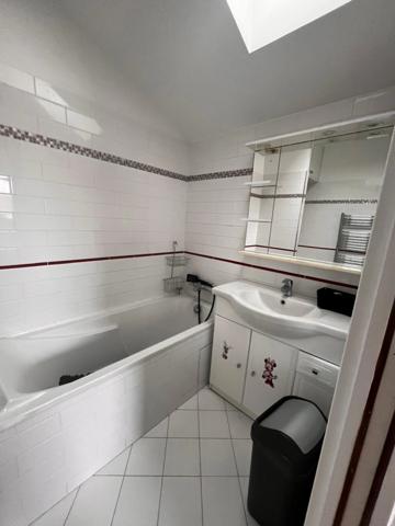 Maison de 150m2 -7 pièces - 5 chambres - 500m2 terrain à GOUSSAINVILLE (95190)