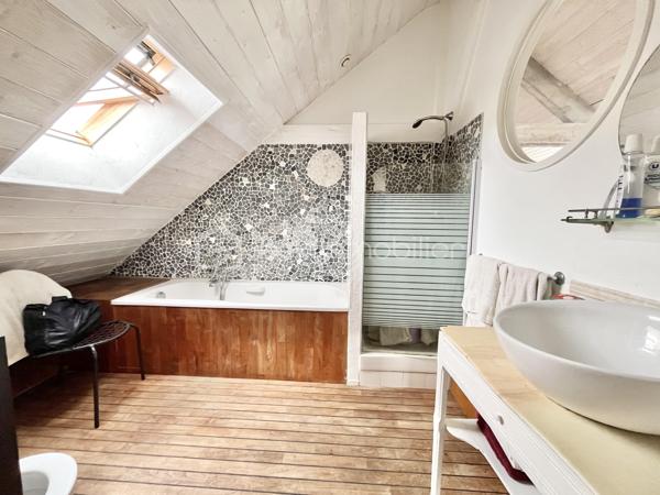 Immeuble mixte de 348 m²