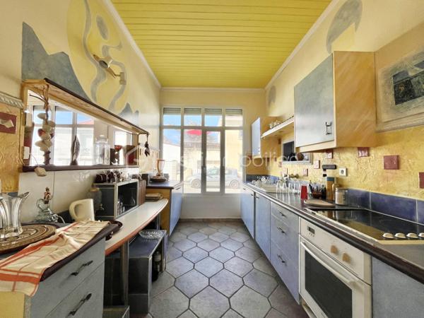 Immeuble mixte de 348 m²