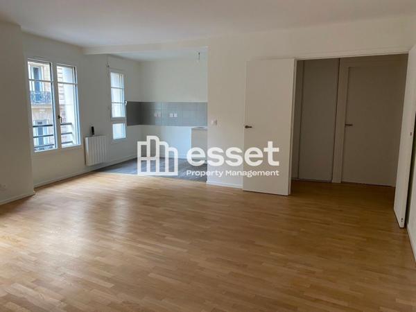 Location Appartement 3 pièces 71.65 m² - Paris 75015