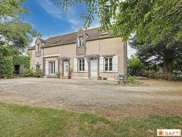 Jolie propriété sans vis à vis, proche commerces