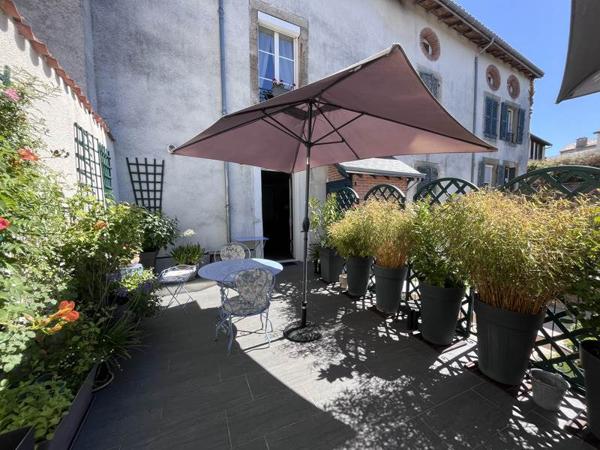 Immeuble à vendre 276 120 € Saint-Junien 280 m² DPE D