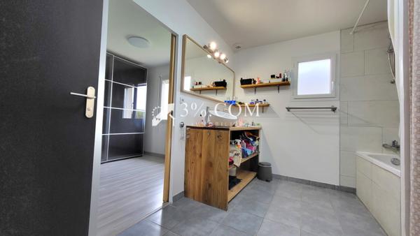 Maison 7 pièce(s) 5 chambre(s) 127.44 m²