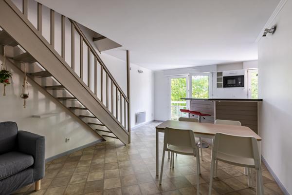 Appartement en duplex meublé