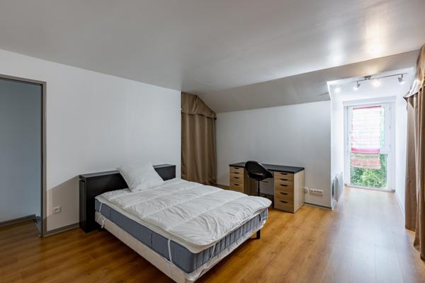 Appartement en duplex meublé