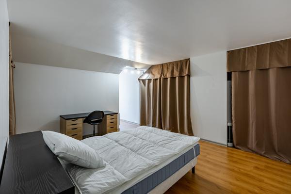Appartement en duplex meublé