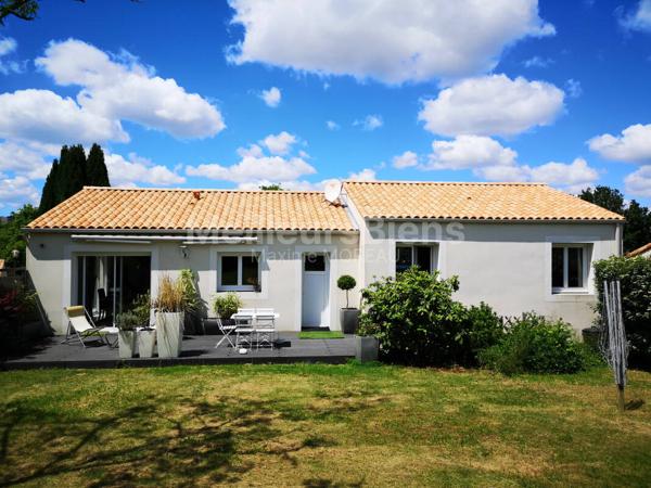 Maison Secteur COURTAISERE - 3 Chambres possibilité 4 + Bureau