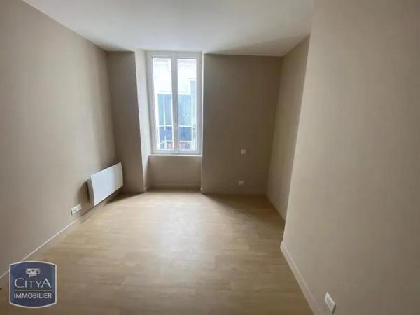 Appartement à louer 3 pièces 70m² Cholet (49300)