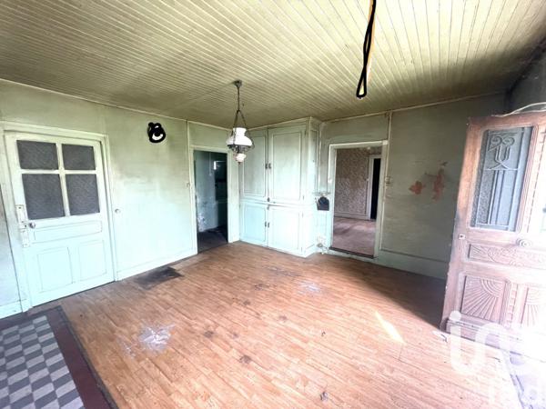 Longère 3 pièces de 120 m² à Saint-Viance (19240)