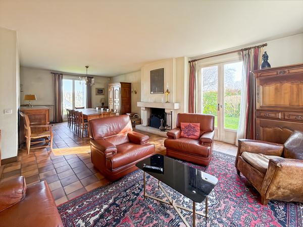 Maison d'architecte de 1972 de 182m² habitables