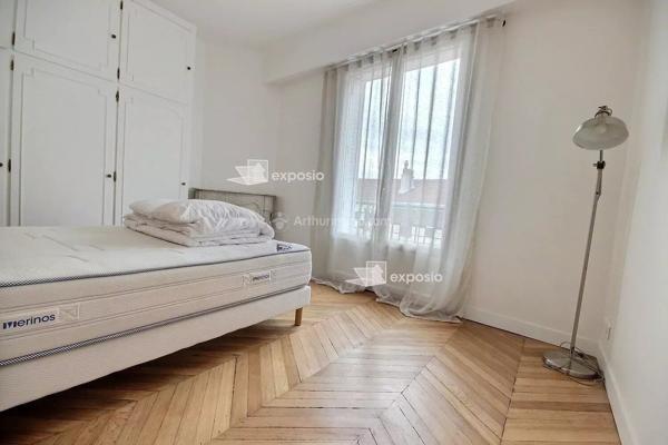Location                                                      Appartement
                        
                     2 pièces                      47 m2                     à Asnières-sur-Seine