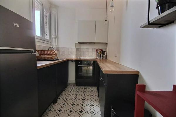 Location                                                      Appartement
                        
                     2 pièces                      47 m2                     à Asnières-sur-Seine