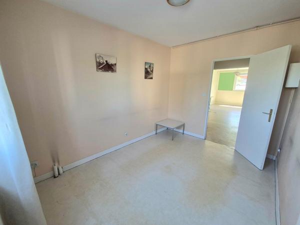 Appartement à SAINT-ETIENNE, 42100 - 7 pièces 110m²