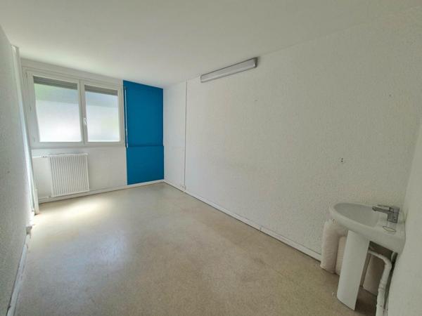 Appartement à SAINT-ETIENNE, 42100 - 7 pièces 110m²