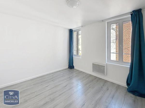 Appartement à louer 3 pièces 52.67m² Jeumont (59460)