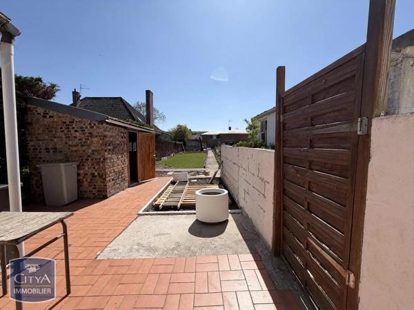 Appartement à louer 3 pièces 52.67m² Jeumont (59460)