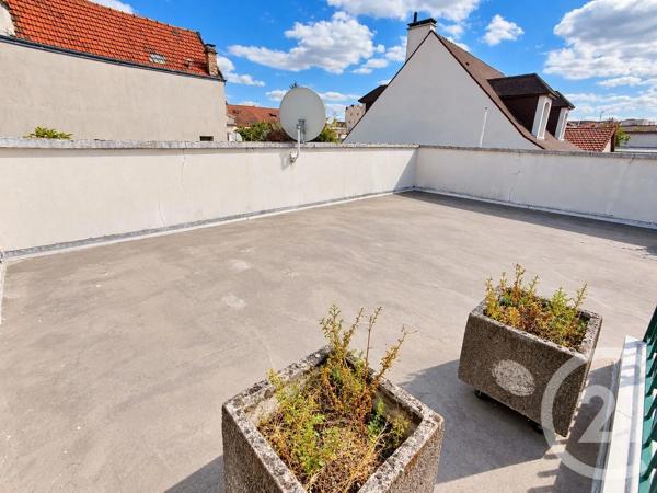 Maison à vendre  5 pièces - 150,15 m 2   LA COURNEUVE  - 93