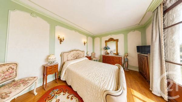 Maison à vendre  5 pièces - 150,15 m 2   LA COURNEUVE  - 93