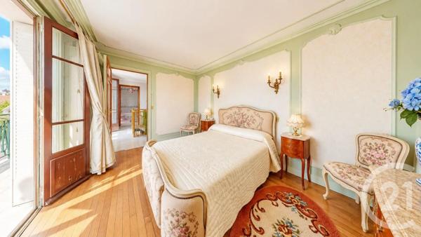 Maison à vendre  5 pièces - 150,15 m 2   LA COURNEUVE  - 93