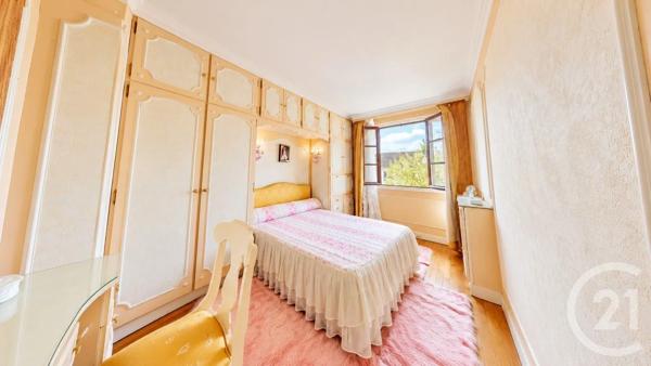 Maison à vendre  5 pièces - 150,15 m 2   LA COURNEUVE  - 93