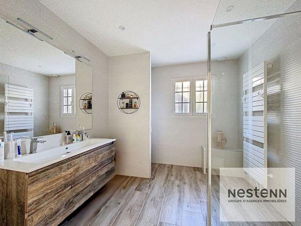 A vendre maison 5 pièces de plain pied de 125 m² avec garage et piscine sur terrain de 560 m² à Castelnau Le Lez