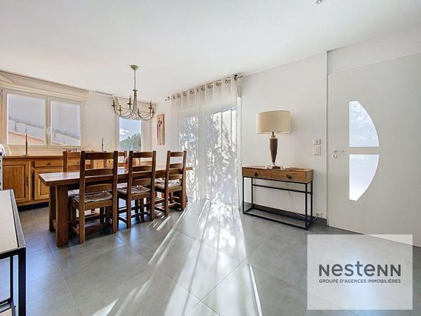 A vendre maison 5 pièces de plain pied de 125 m² avec garage et piscine sur terrain de 560 m² à Castelnau Le Lez