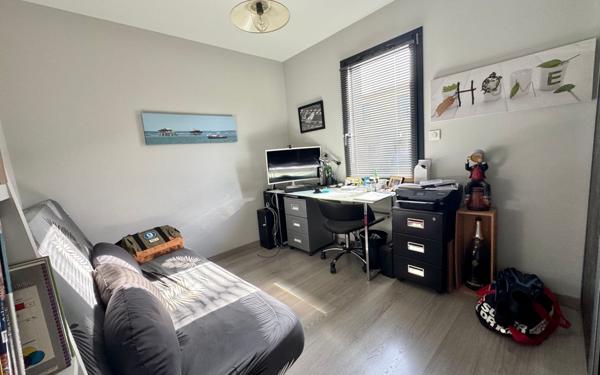 Maison à vendre    5 pièces • 143 m2 Mérignac