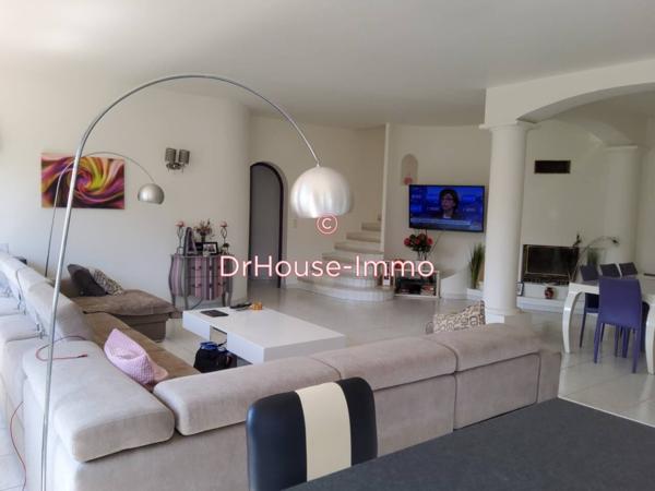 Maison à vendre 4 pièces de 161 m²