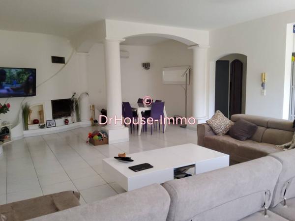 Maison à vendre 4 pièces de 161 m²