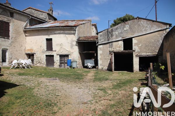 Location maison 4 pièces 150 m² Mirebeau