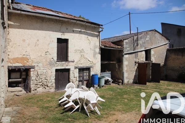 Location maison 4 pièces 150 m² Mirebeau