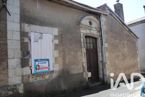 Location maison 4 pièces 150 m² Mirebeau