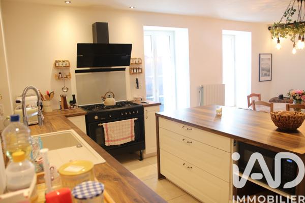 Location maison 4 pièces 150 m² Mirebeau