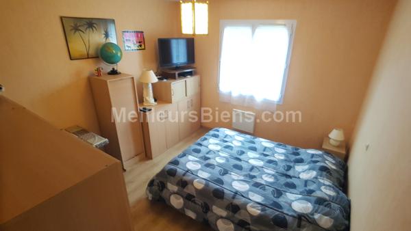 Plain pied, 3 chambres.