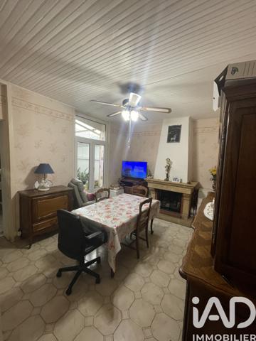 Maison à vendre 5 pièces 93 m² Saint-Quentin