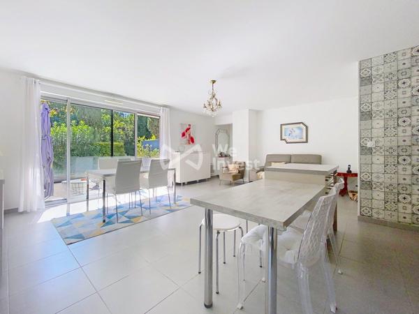 Duplex spacieux en rez de jardin