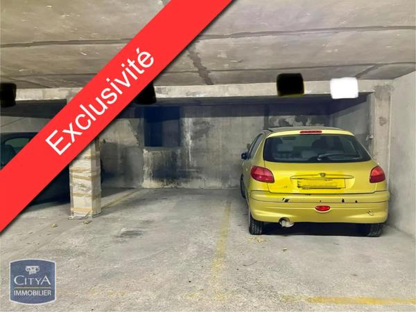 Parking à vendre 10m²